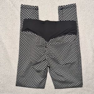 TikTok Scrunch Leggings